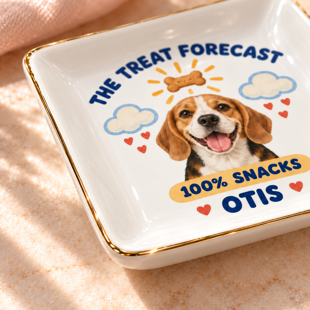 The Treat Forecast — Personalized Pet Ring Dish — close-up of the thin gold rim