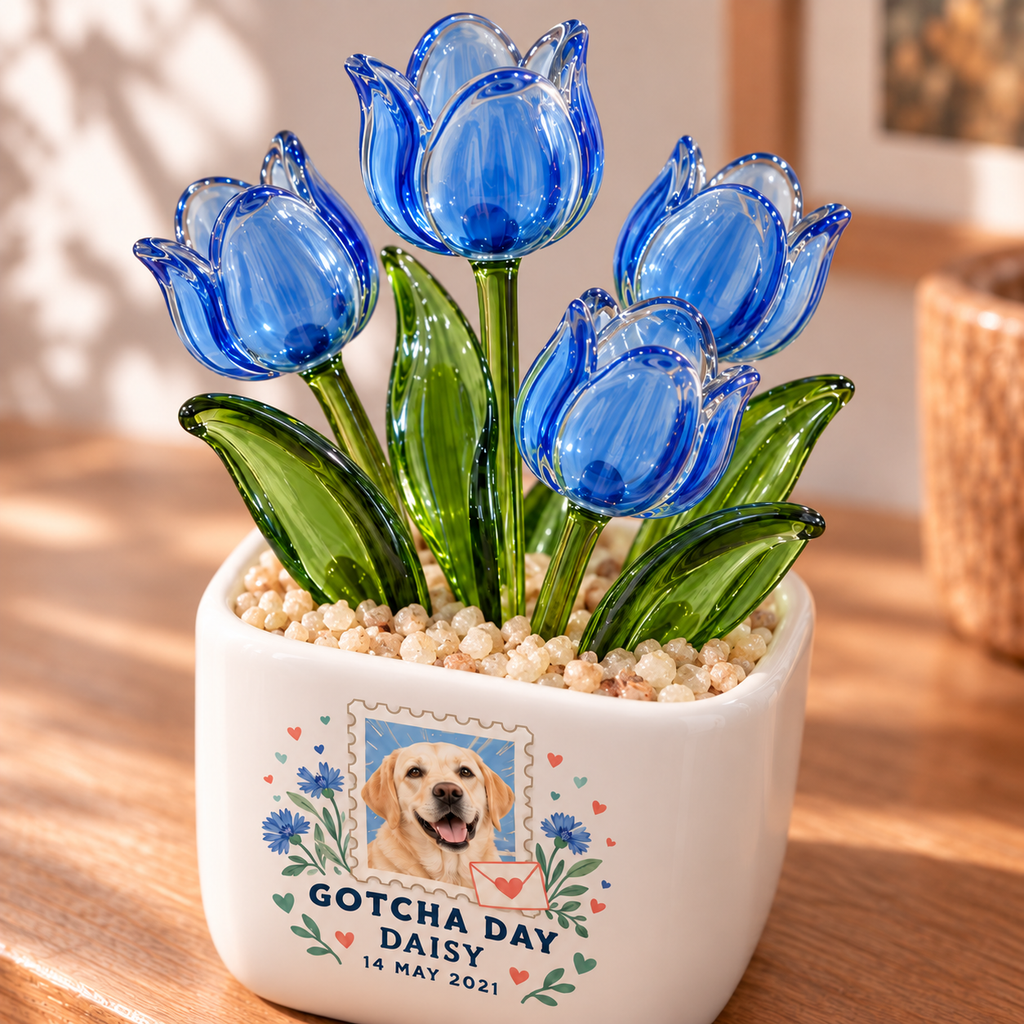 gotcha day forever personalized pet glass tulip pot — glass tulip detail close-up